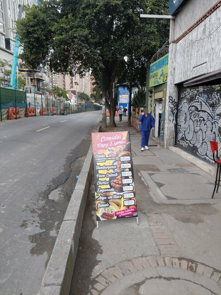 Fast food Comida rapy express, Bogota, photo