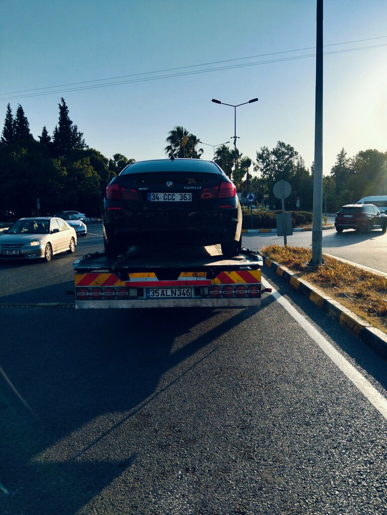 Auto technical assistance, car evacuation Guzelbahce Tow Truck, Guzelbahce, photo
