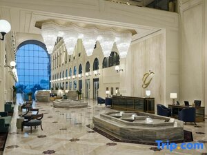 Гостиница The Hotel Galleria Jeddah, Curio Collection by Hilton