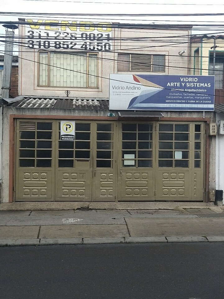 Aluminum, aluminum structures Vidrio andino, Bogota, photo