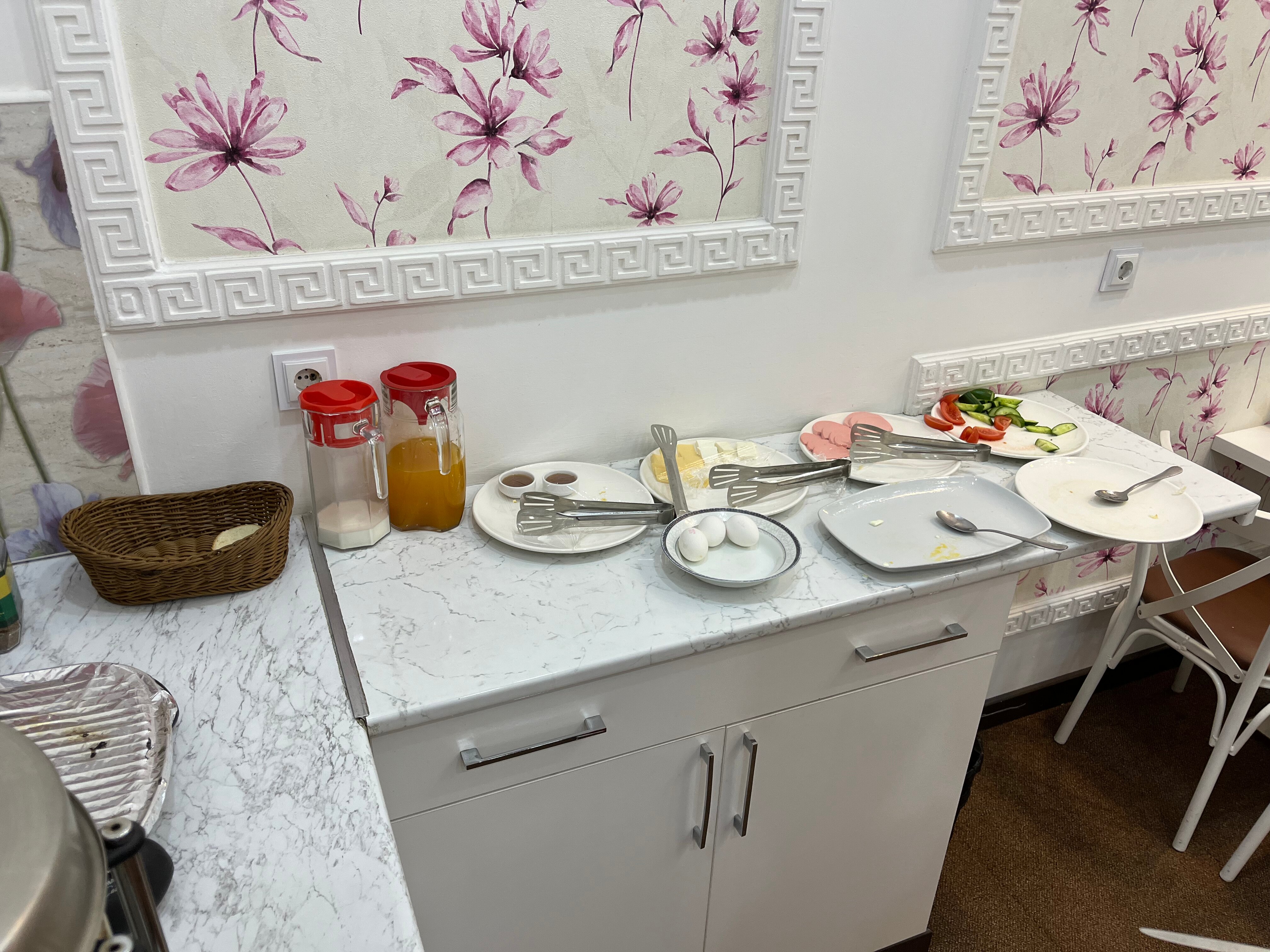 Фото Deluxe City Hotel