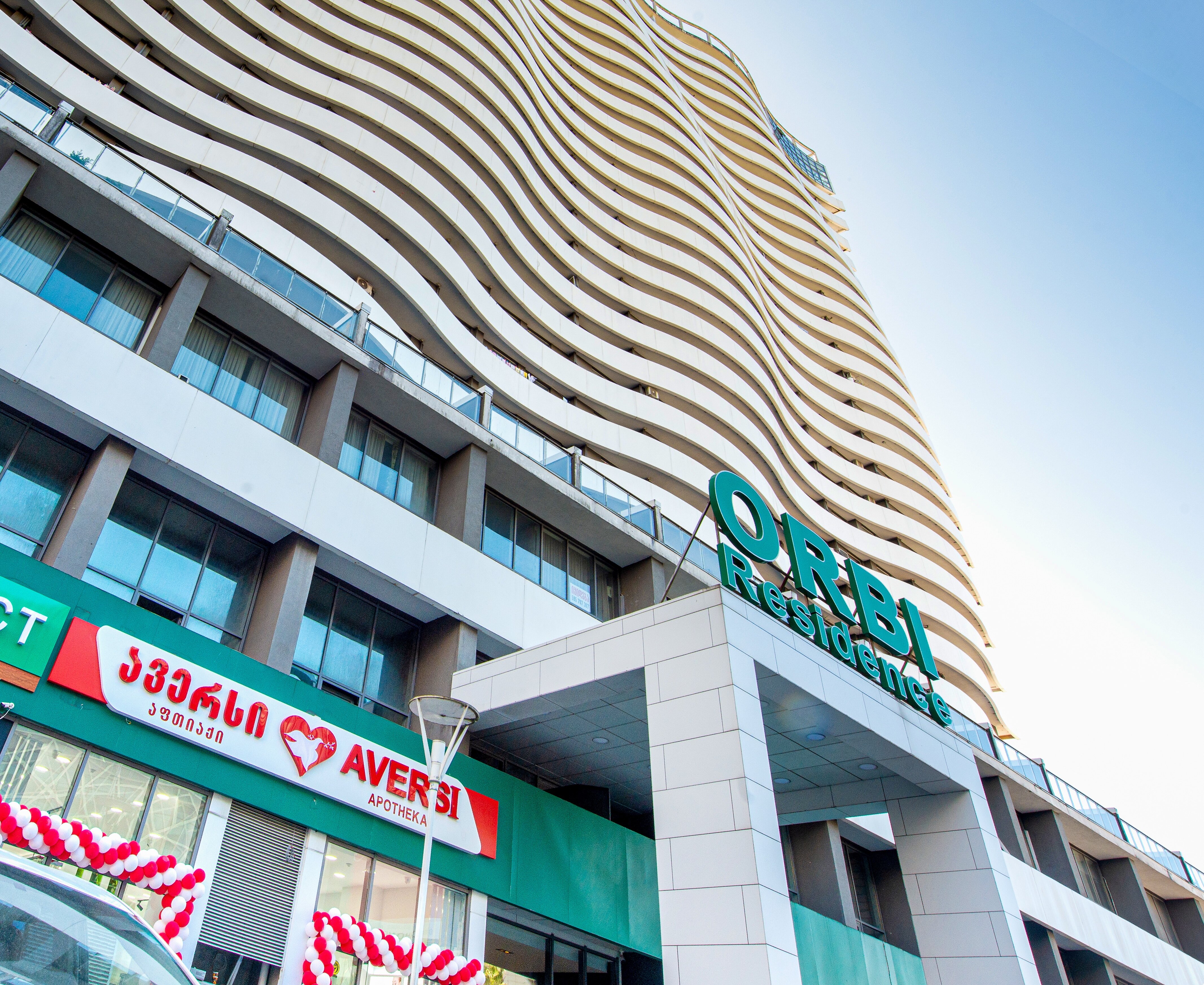 Фото отеля 1