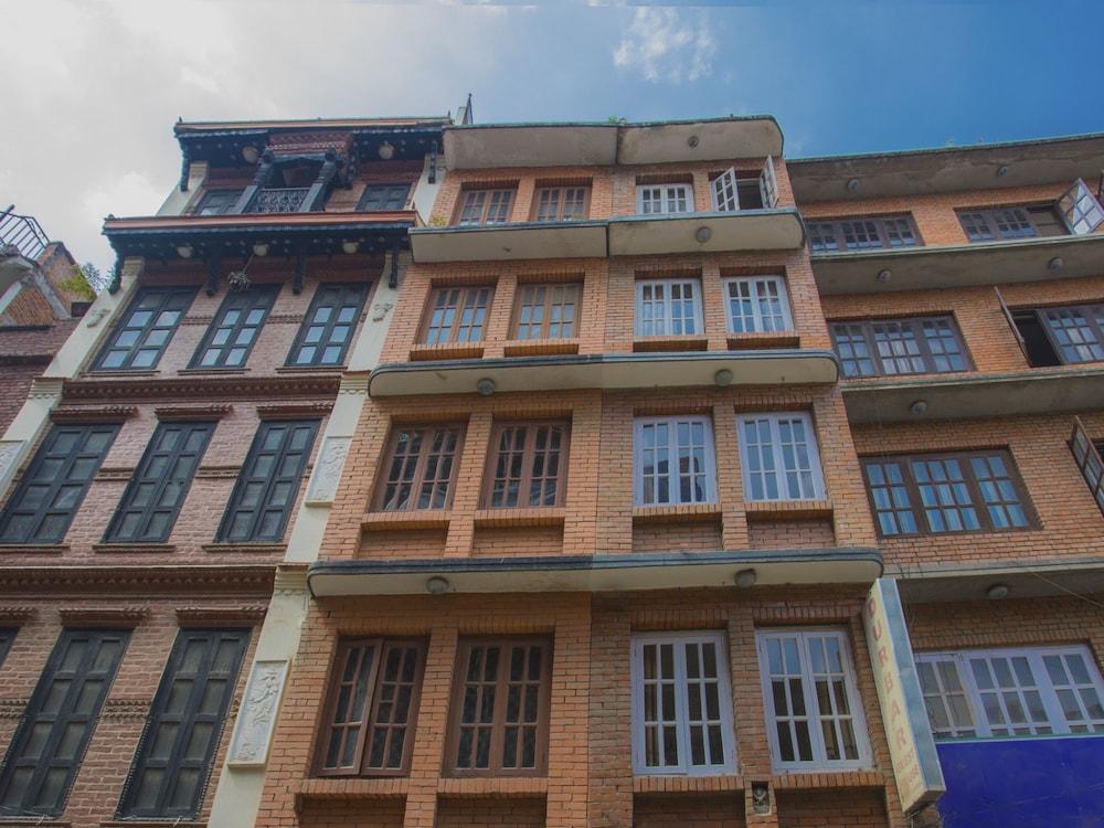 Фото отеля 4