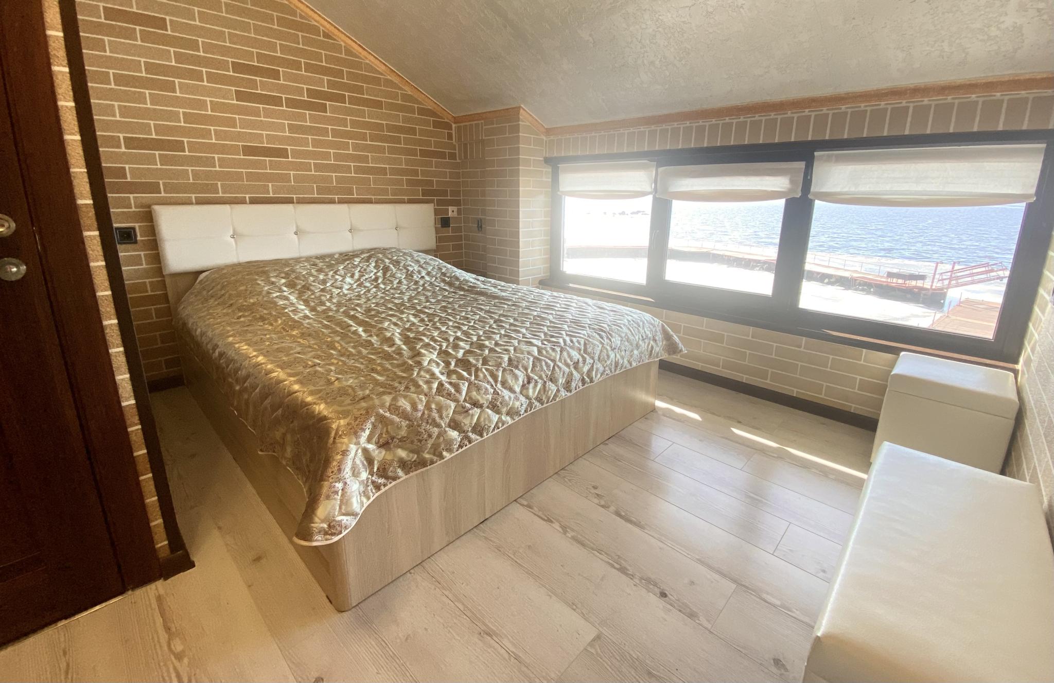 Фото Нептун