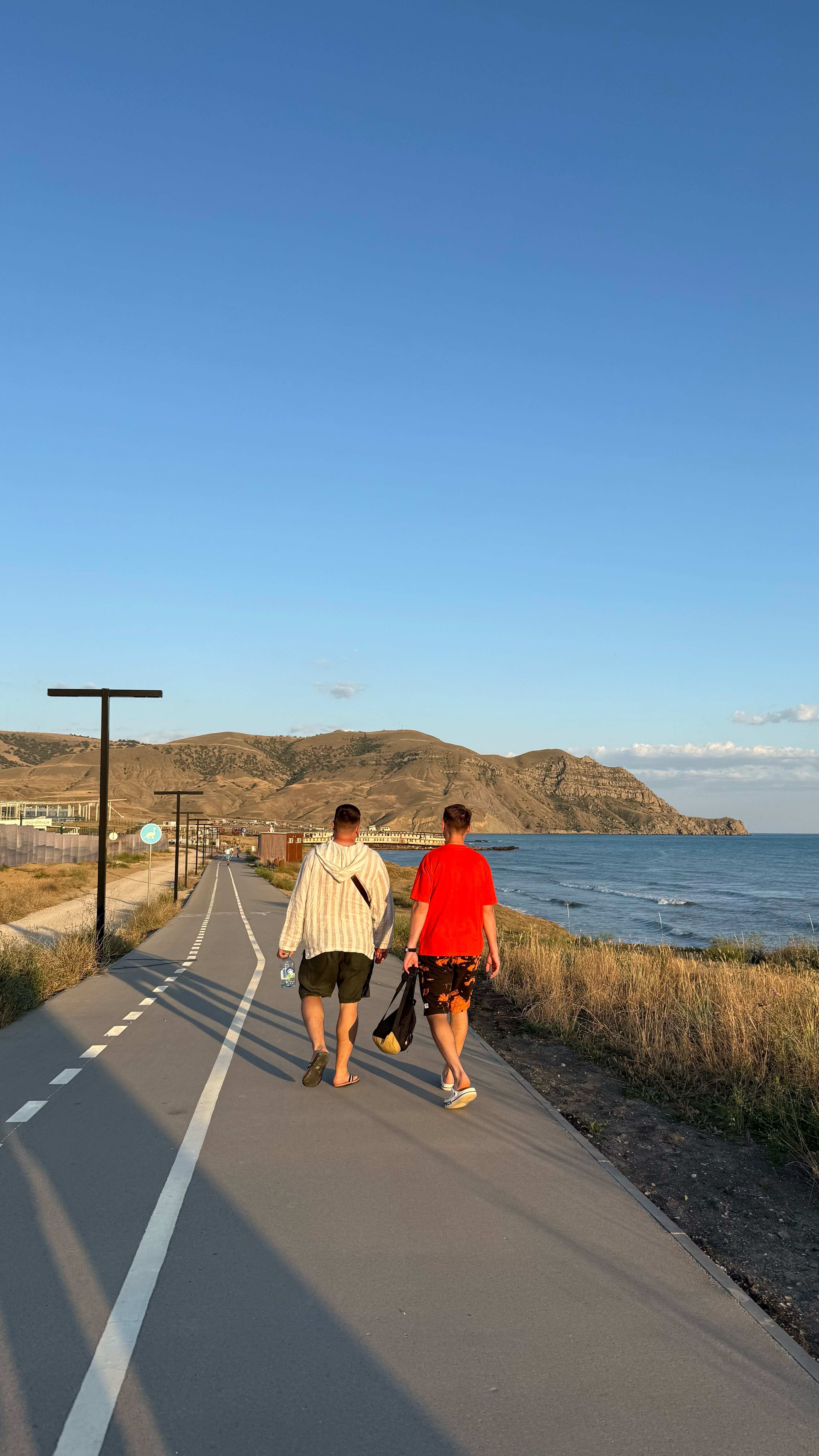 Фото Меганом Скай