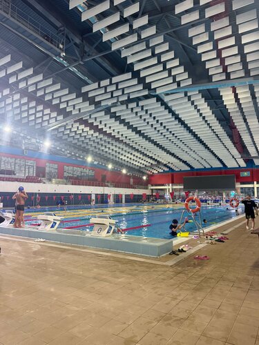 Порно: біреуі екіншісін жалап, трахает