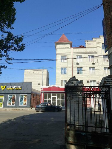 Aka bokira singlisini sikadi