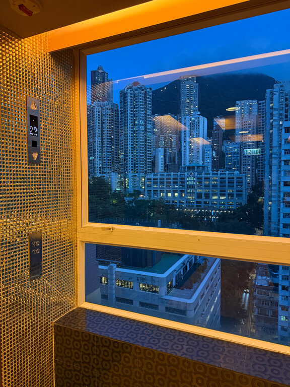 Фото Ramada by Wyndham Hong Kong Harbour View