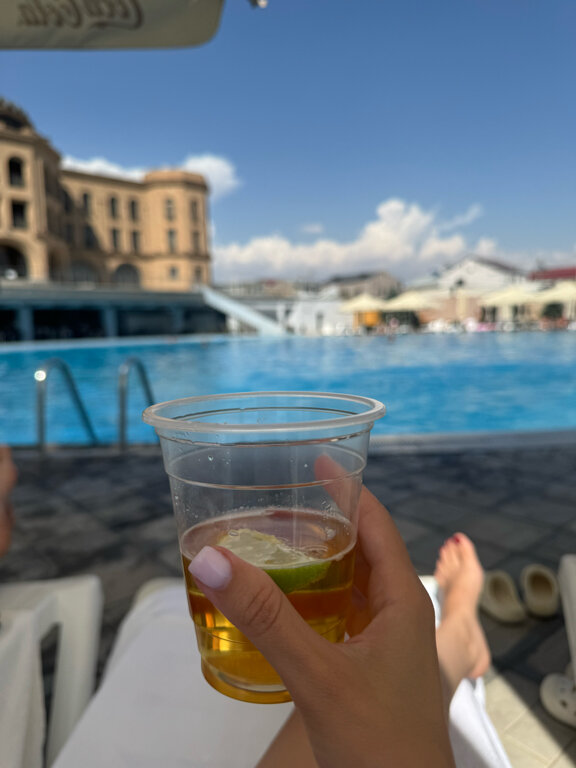 Фото Latar Комплекс