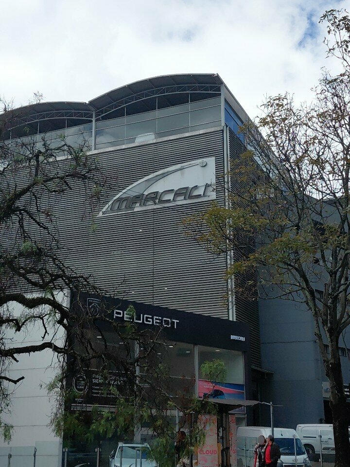 Car dealership Marcali, Bogota, photo