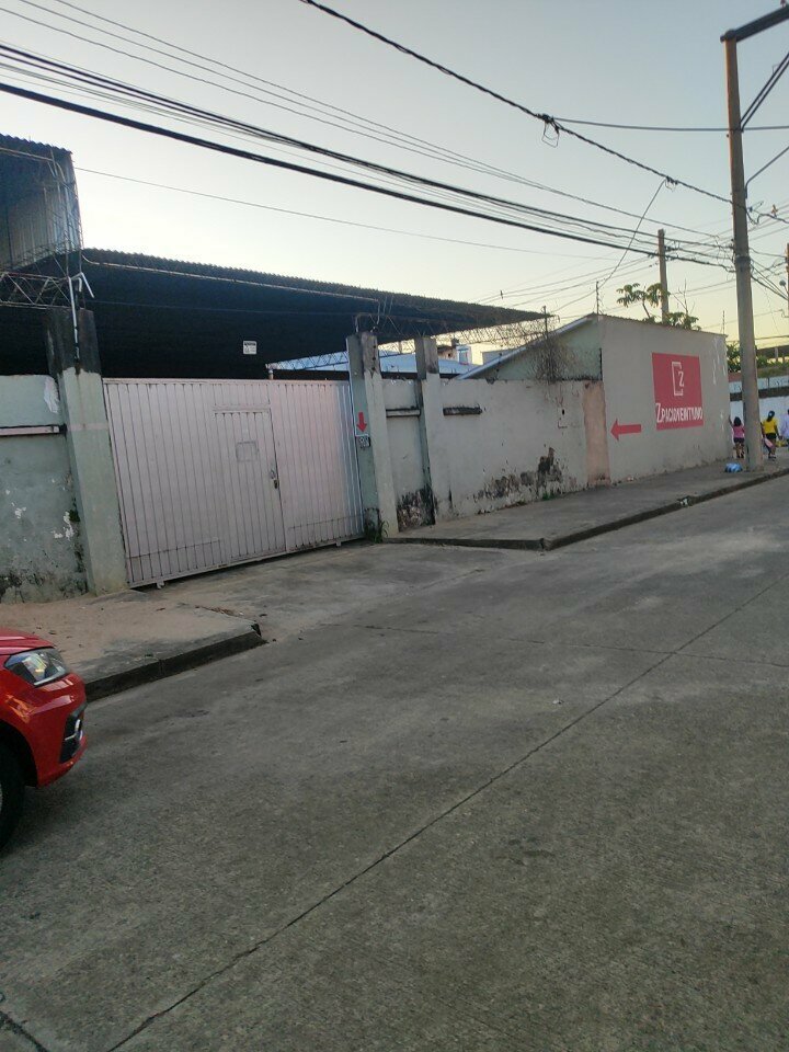 Furniture store ZpacioVeintiuno, Santa Cruz de la Sierra, photo