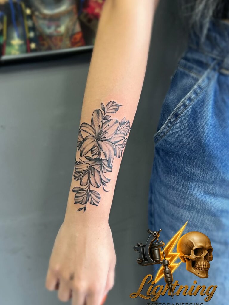 Tattoo studio Lightning Tattoo & Piercing, Izmir, photo