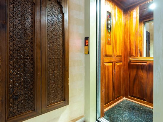 Фото Palais Tara & SPA