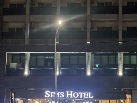Фото Sims Hotel