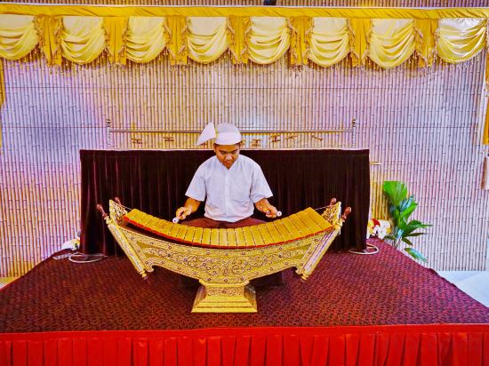 Фото The Hotel Nova