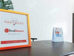 Гостиница RedDoorz @ Vp Inting Street