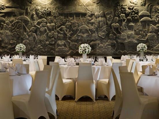 Фото Bumi Surabaya City Resort