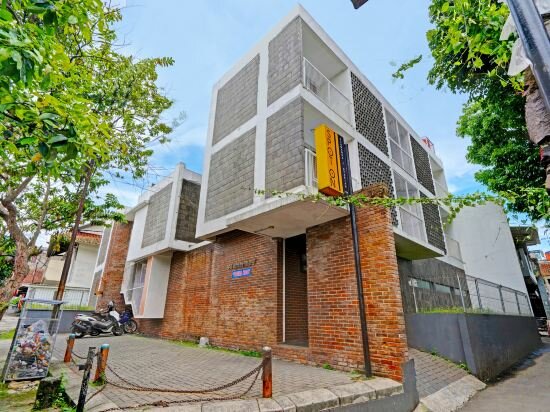 Hotel Alamanda 7 Syariah by Oyo Rooms, West Java, photo