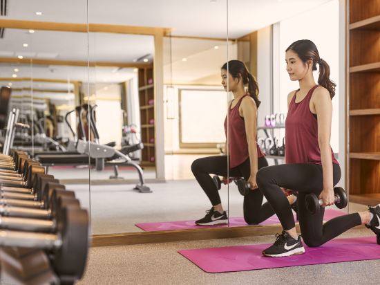 Фото Montien Hotel Surawong Bangkok