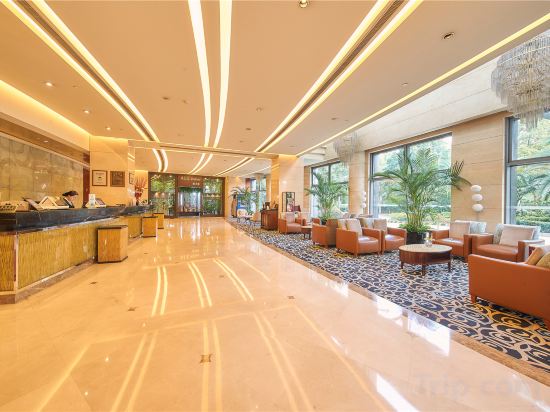 Фото 48694037367