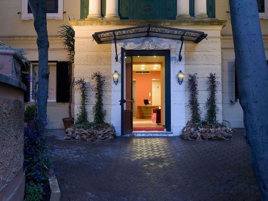 Фото Rome Garden Hotel