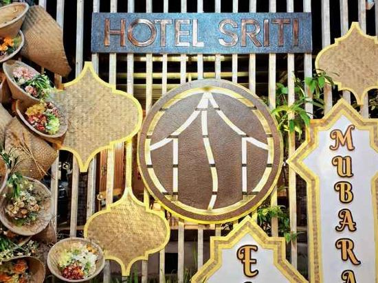 Фото Hotel Sriti