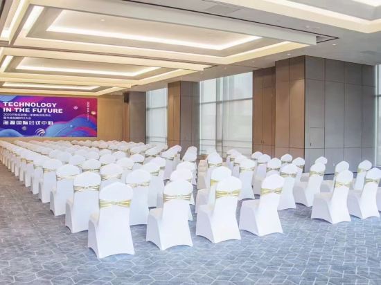 Фото Holiday Inn Express Shenzhen Haiyuan City