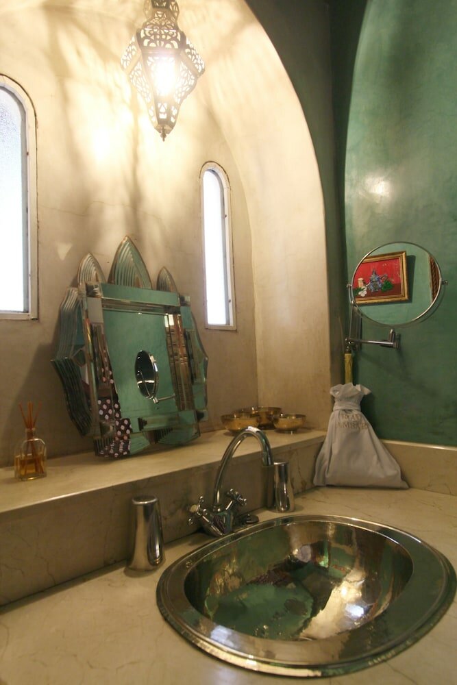 Фото Riad Samsara