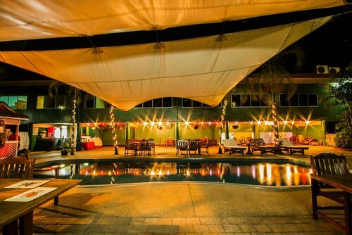 Гостиница The Hideaway Hotel в Порт-Морсби