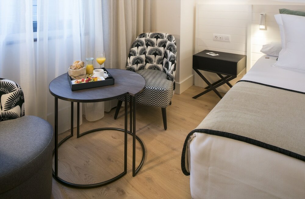 Фото Hotel Molina Lario