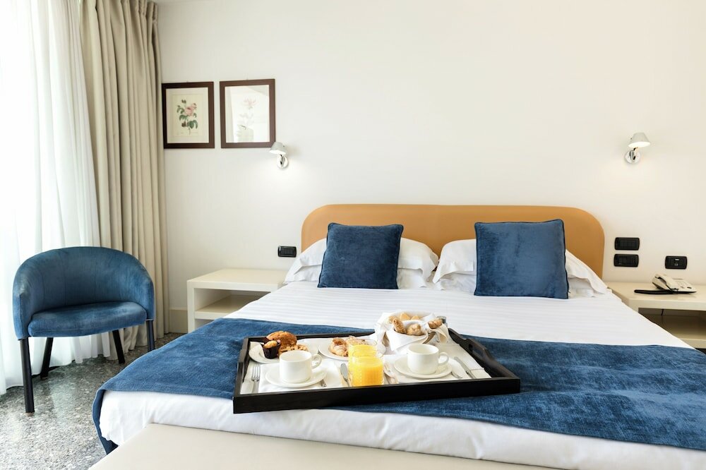 Фото Hotel Salo' du Parc