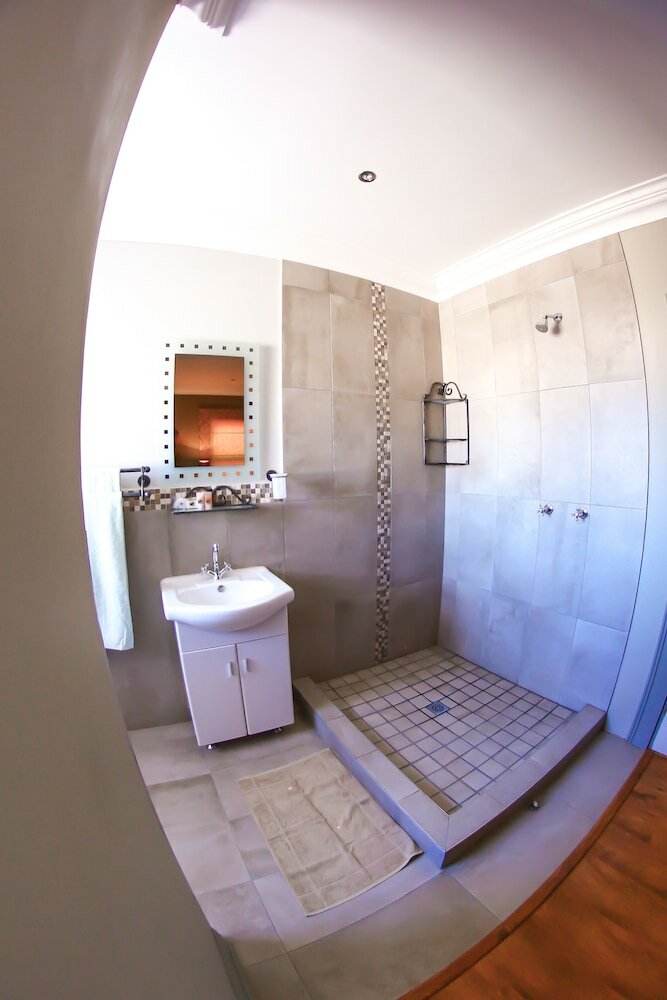 Фото Alabaster Box B&b