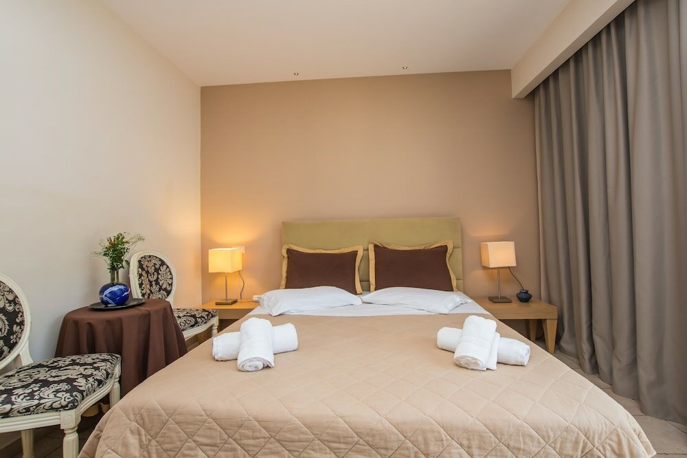 Фото Dali Luxury Rooms