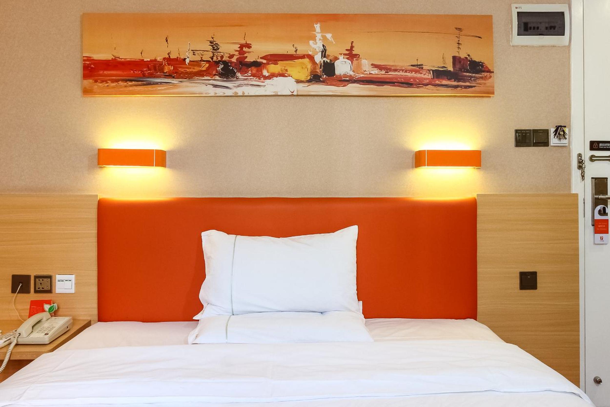 Фото 7 Days Inn Guangzhou Shipaiqiao Metro Branch