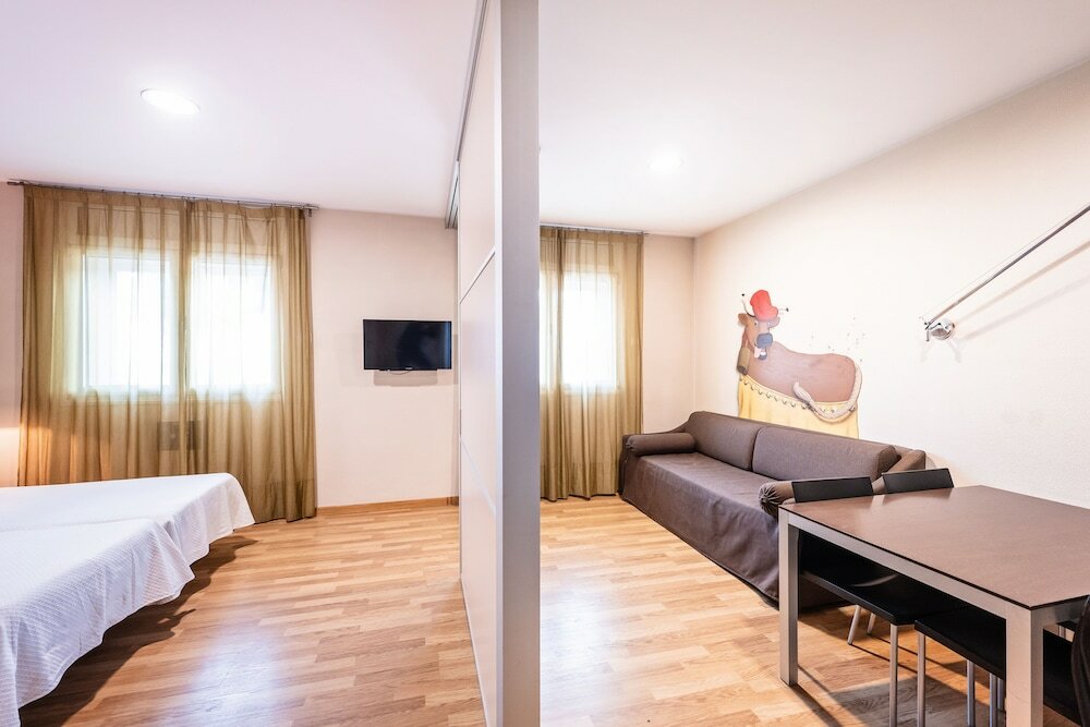 Фото Hotel La Perla