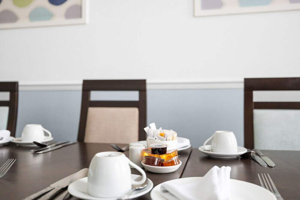 Фото Oyo Plymouth Central Hotel