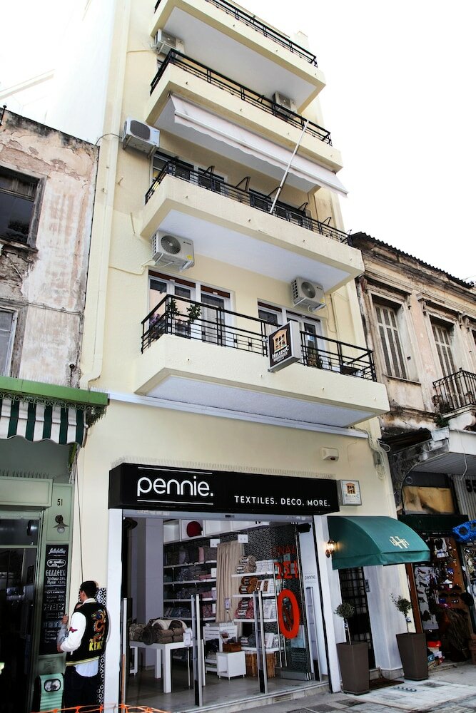 Фото отеля 1