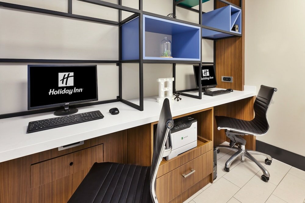 Фото Holiday Inn St. John's Conference Centre, an Ihg Hotel