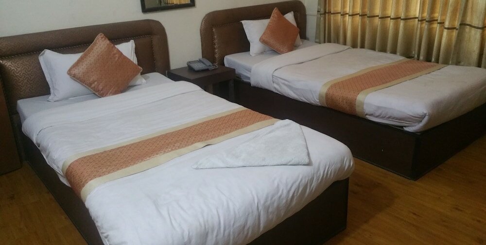 Фото Hotel Holy Temple Tree & Chautari Cafe