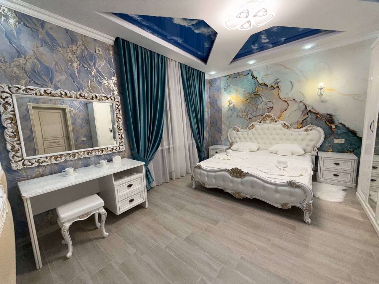 Фото Геракл