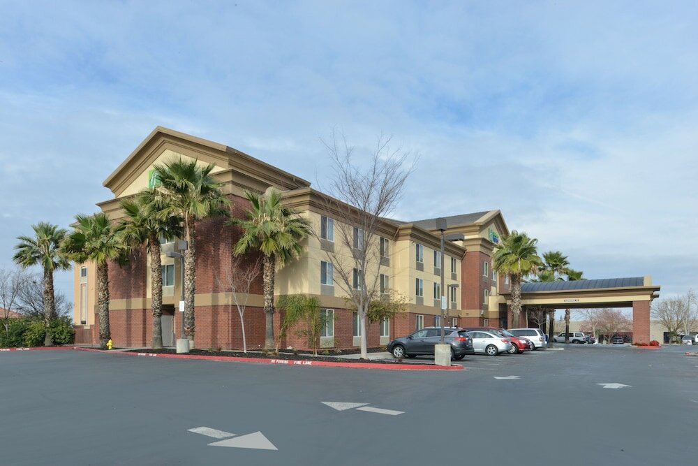 Фото Holiday Inn Express Sacramento Airport Woodland, an Ihg Hotel