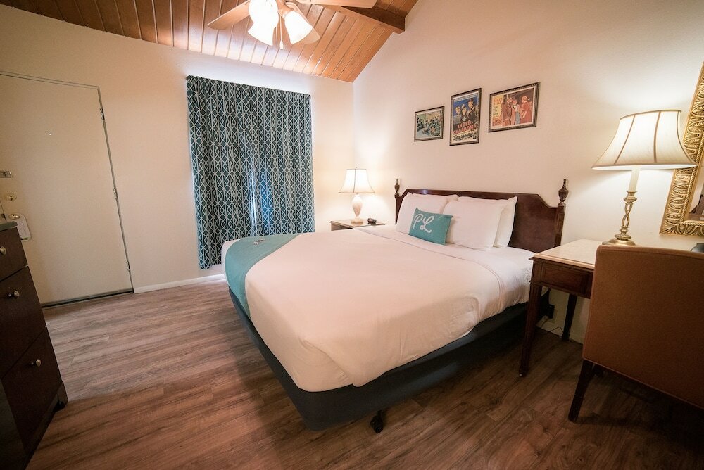 Фото Parry Lodge