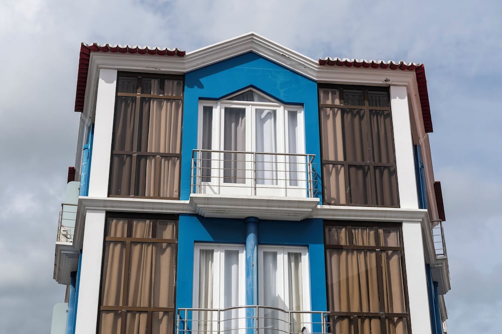 Фото Central Guest House