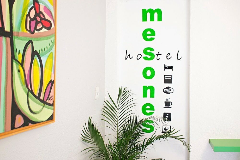Фото Hostal Mesones