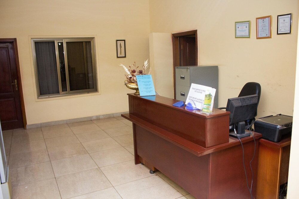 Фото Jayliz Lodge