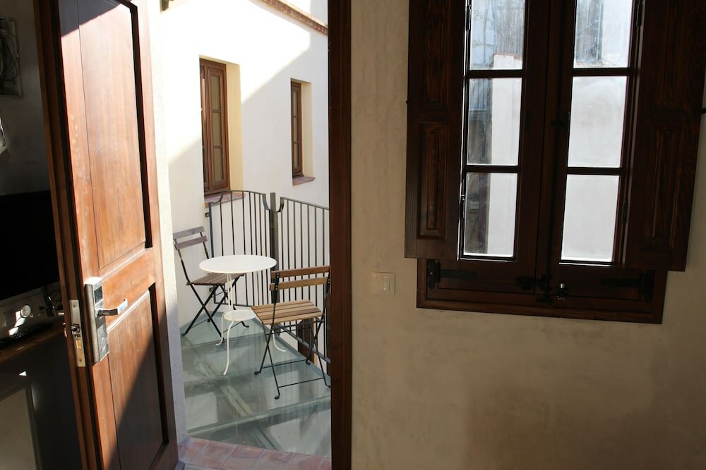 Фото Amfores Boutique Guest House