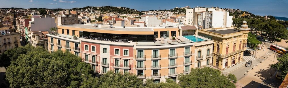 Фото отеля 1