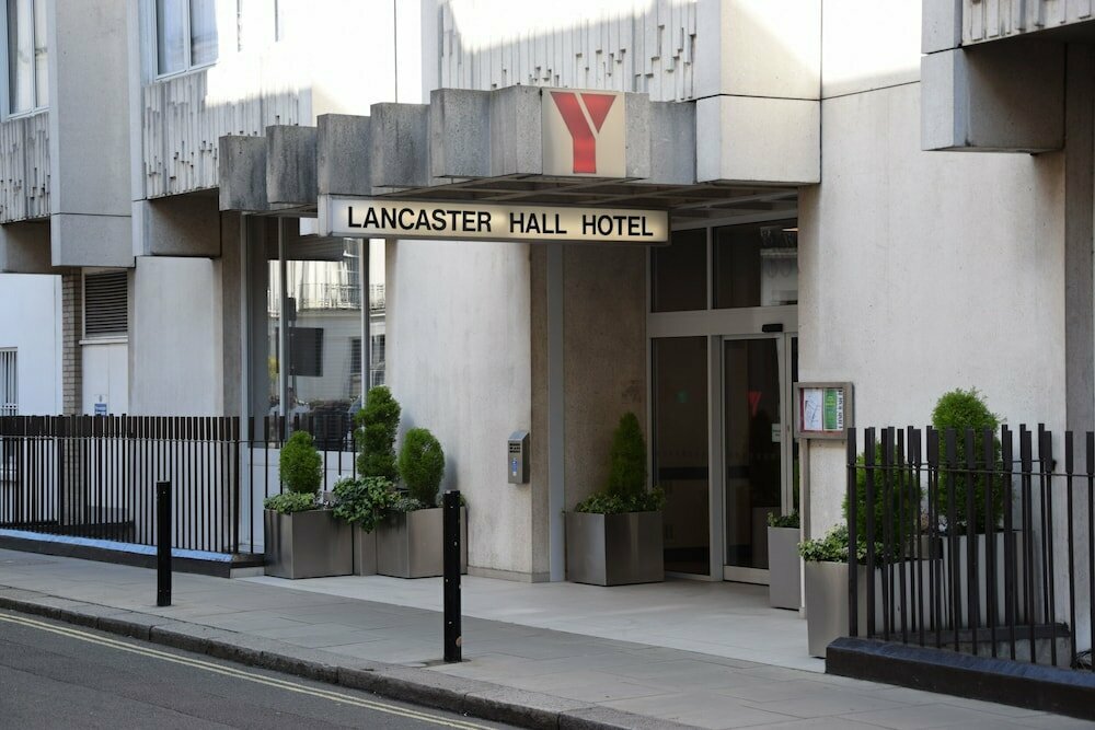 Hotel Lancaster Hall Hotel, London, photo