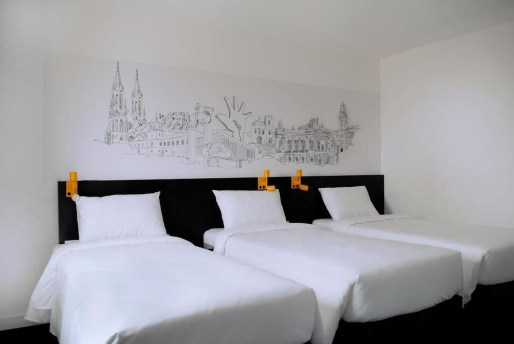 Фото B&b Hotel São Paulo Luz - Centro