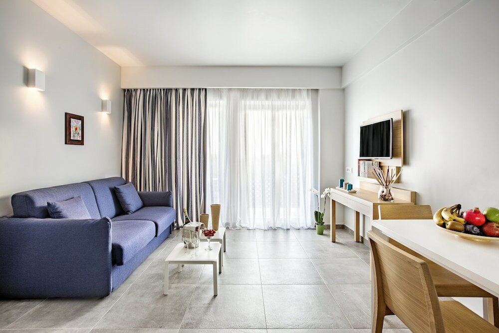 Фото Mystery Skiathos Luxury Residence